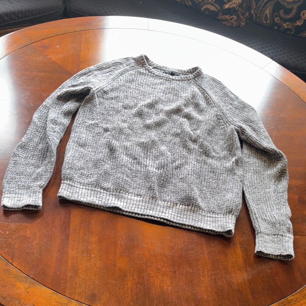 Banana Republic size L sweater
